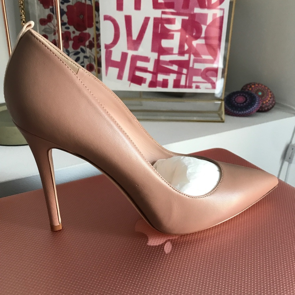 SJP nude Fawn pumps sz37